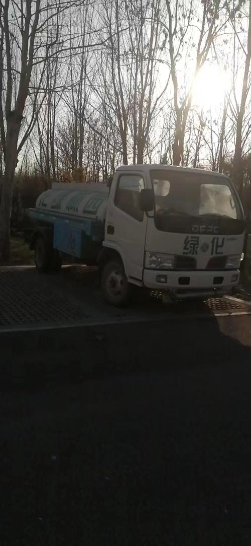 科技賦能，守護(hù)藍(lán)天——德州宏潤(rùn)建設(shè)管理大氣污染在線監(jiān)測(cè)系統(tǒng)與工程機(jī)械綠色轉(zhuǎn)型紀(jì)實(shí)